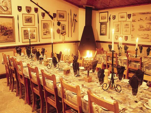 Fugitives' Drift Lodge - Dining